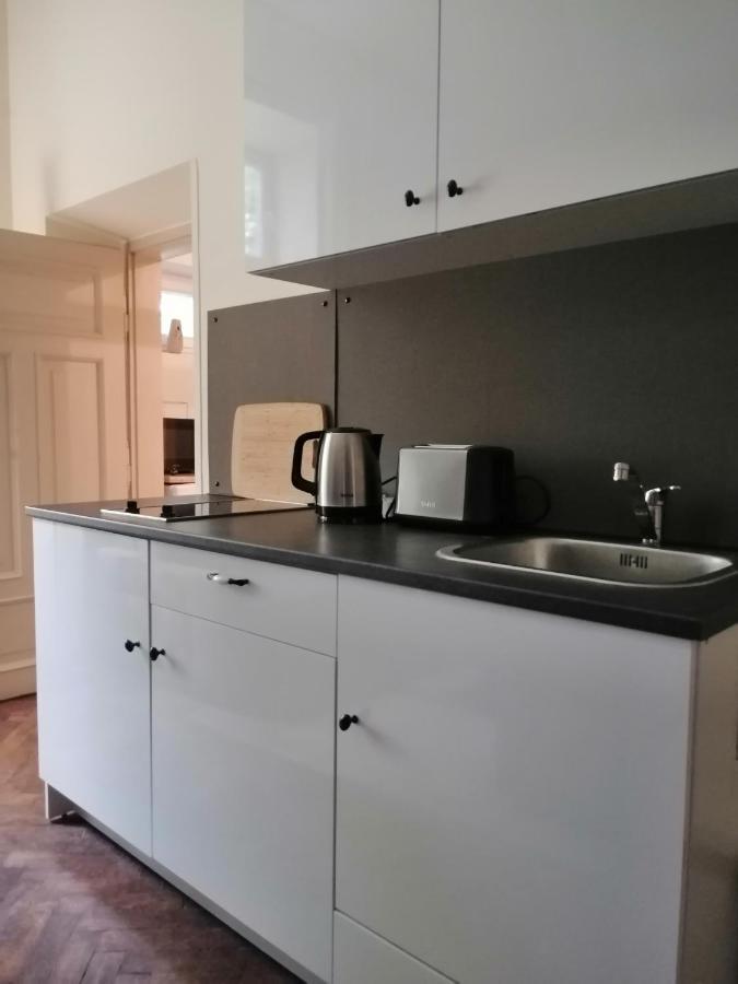 Prestige Location Pijarska Street *