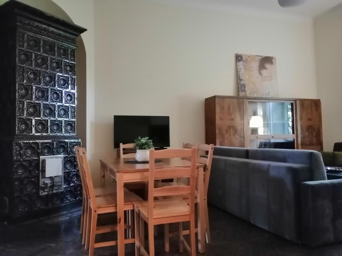 Prestige Location Pijarska Street Apartmán *