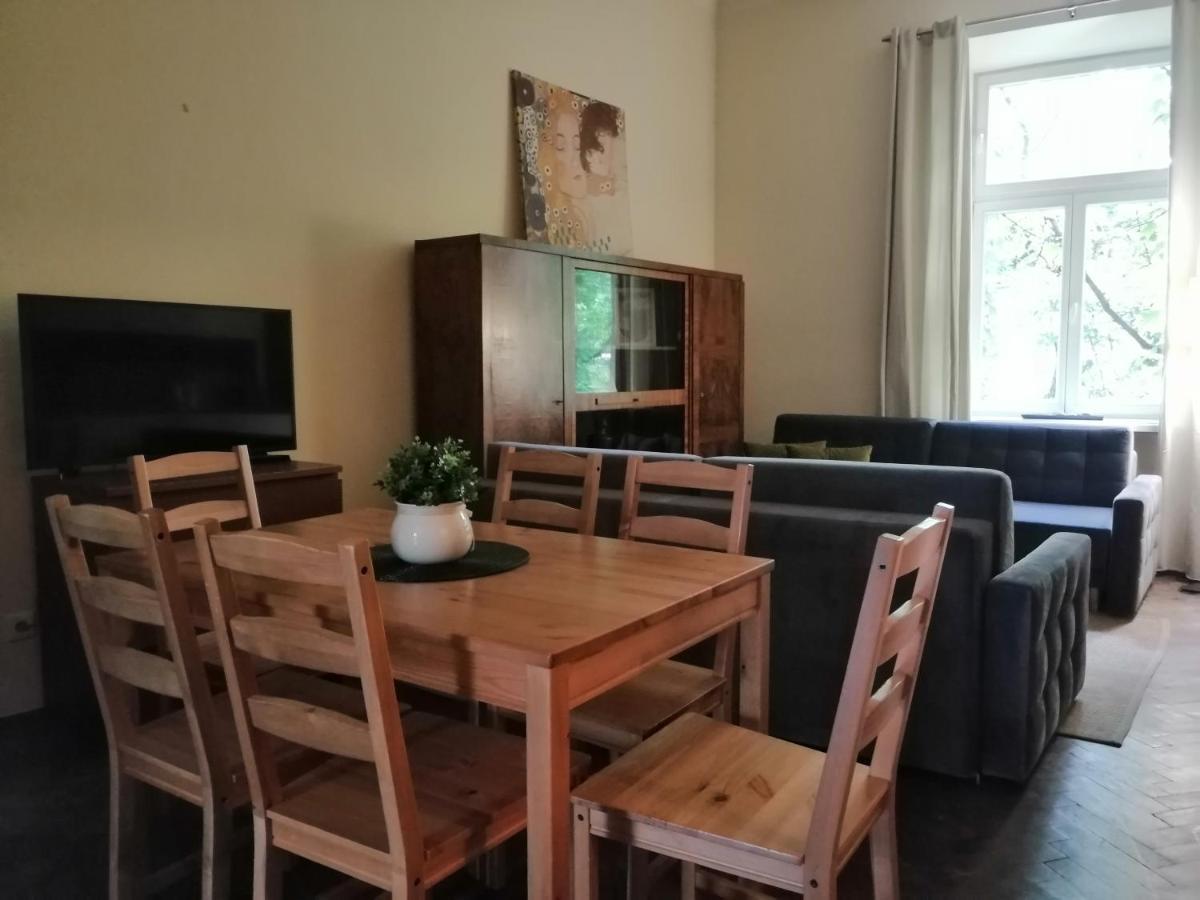 Prestige Location Pijarska Street Apartmán Krakov